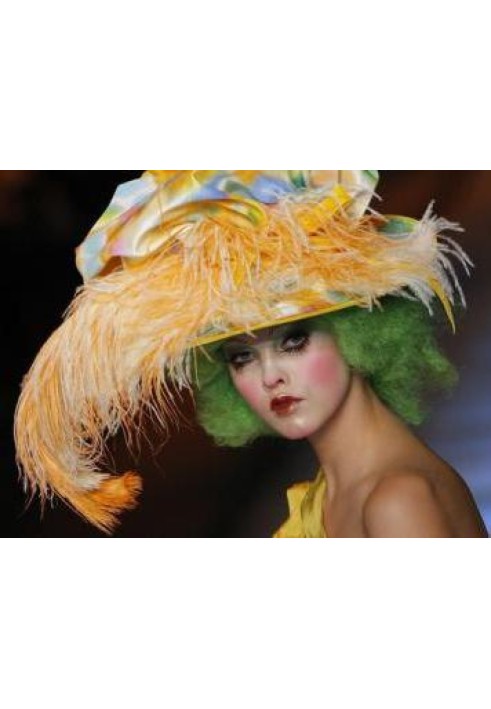 A hat and a small scandal
