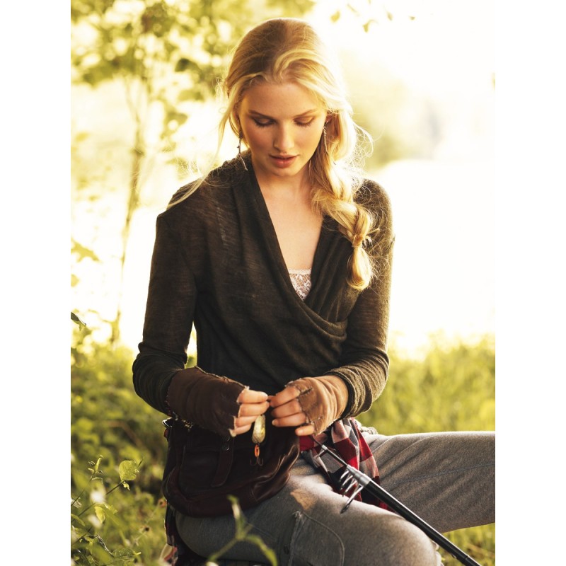 Pattern Pullover made of...