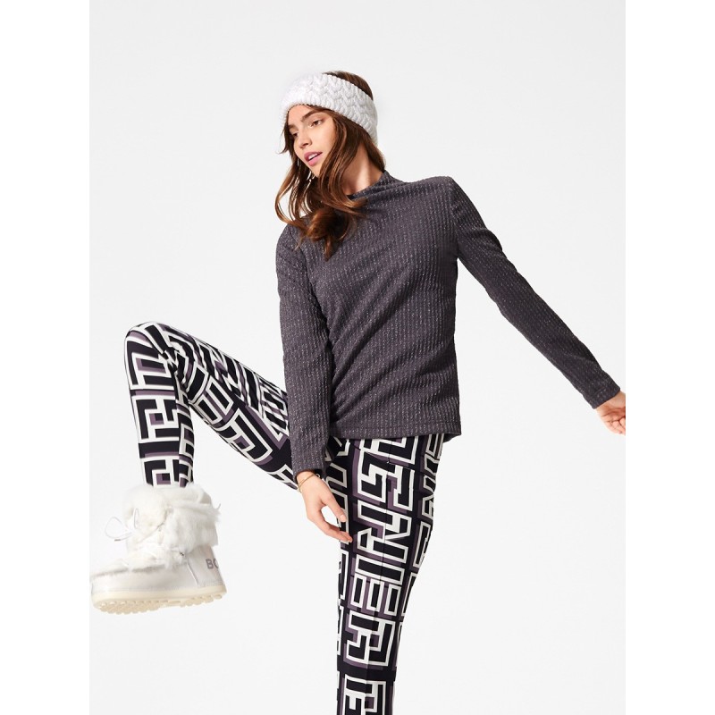 Pattern Simple cut pullover...