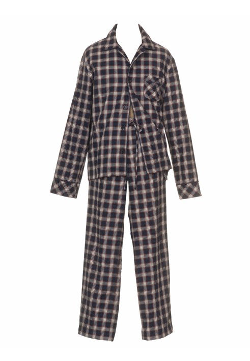 Pattern Flannel pajamas in a cage (Burda 12/2010, pattern number 134)