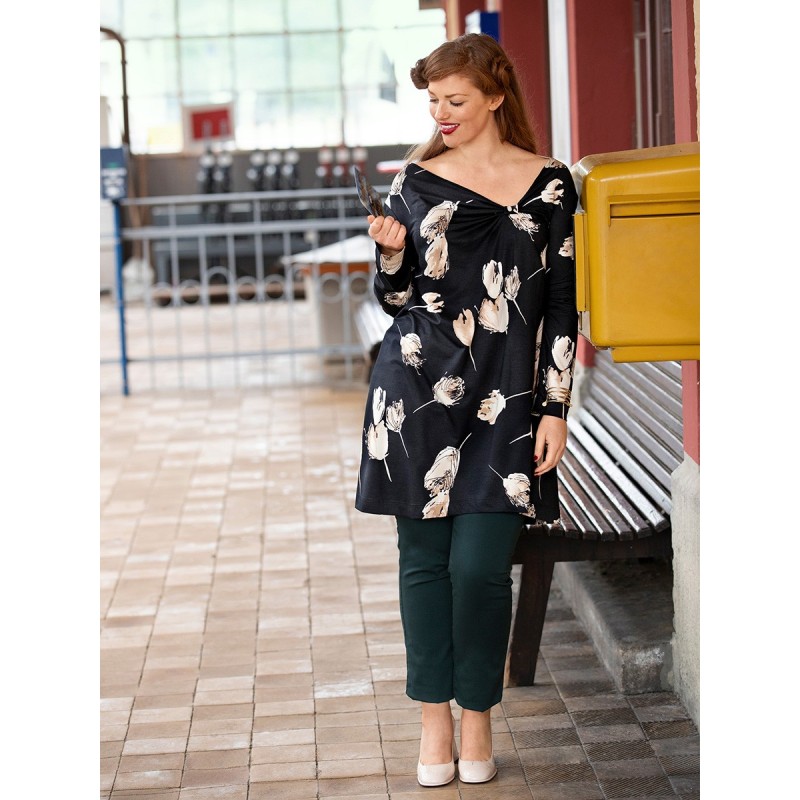 Pattern Tunic with an...