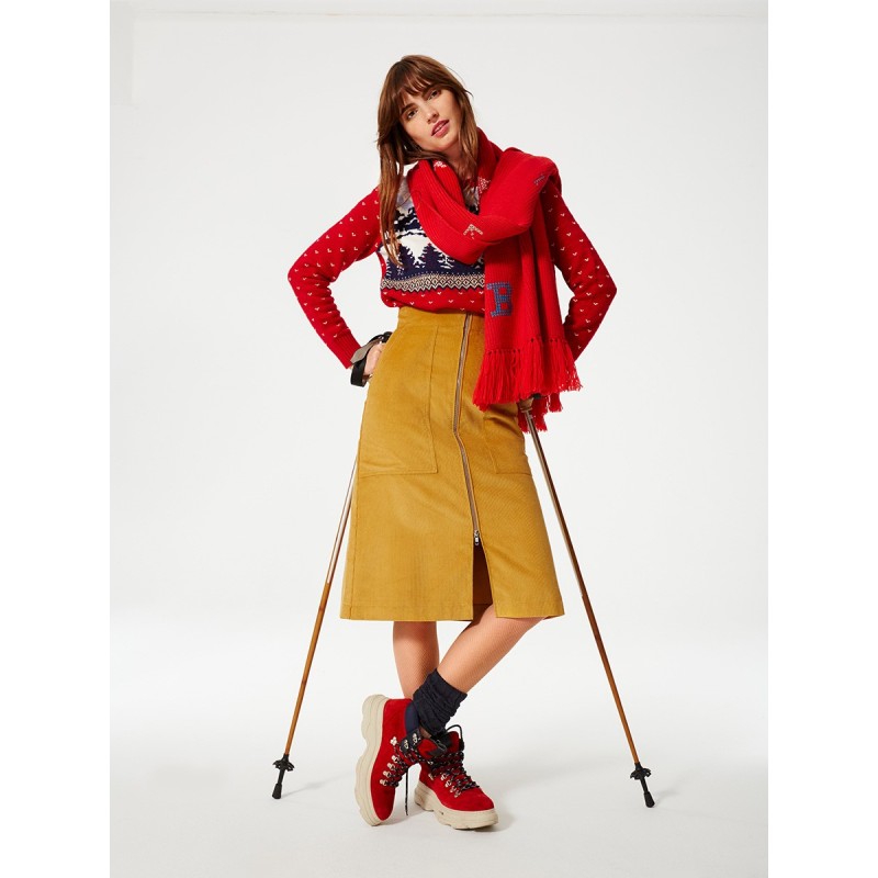 Pattern 70s-style A-line...