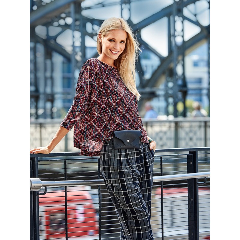 Pattern Loose cut pullover...