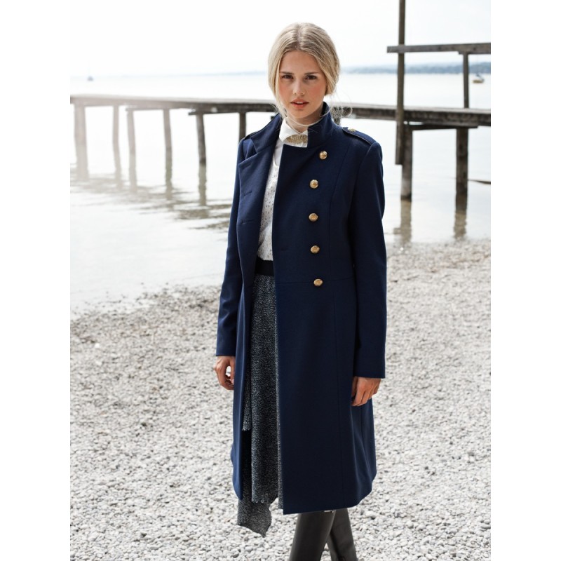 Pattern Cut-off coat with a...