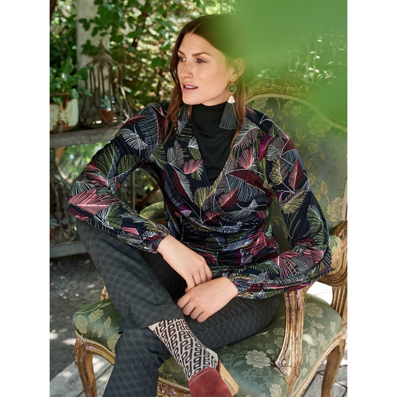 Pattern Pullover with a...