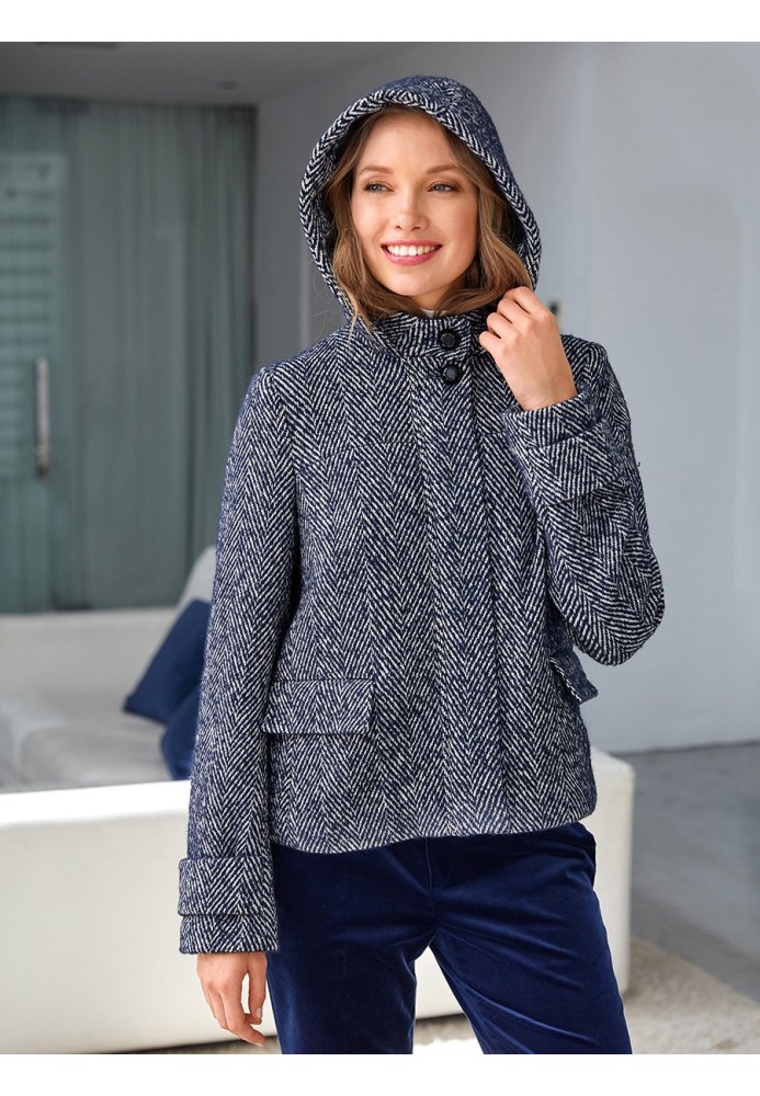 Pattern Jacket with stand-up collar and hood (Burda 10/2018, pattern number 110)