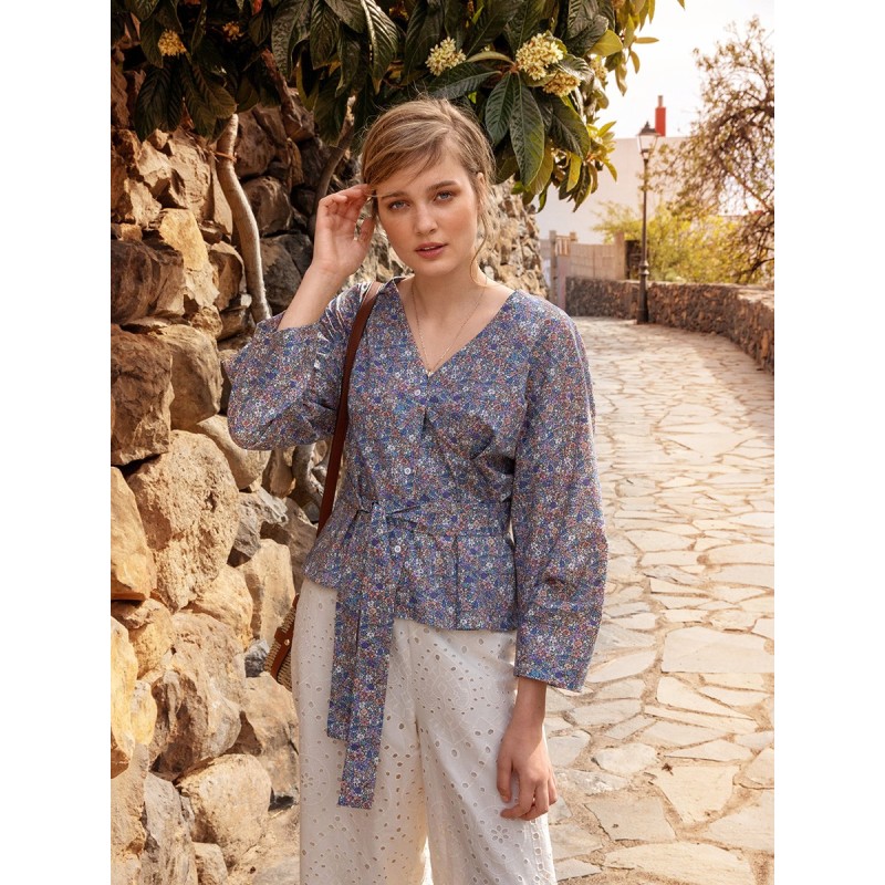 Pattern Blouse-shirt with...