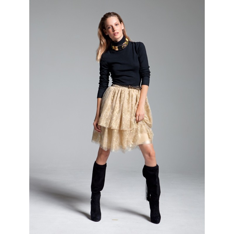 Pattern Two-tier lace skirt...