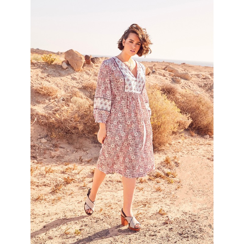 Pattern Straight silhouette...