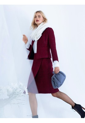 Pattern Boucle jacket of a classic cut without a collar (Burda 12/2018, pattern number 114)