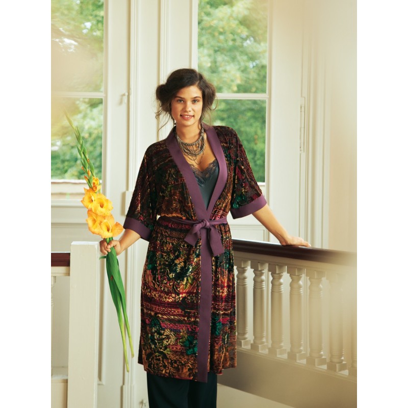 Pattern Kimono velvet with...