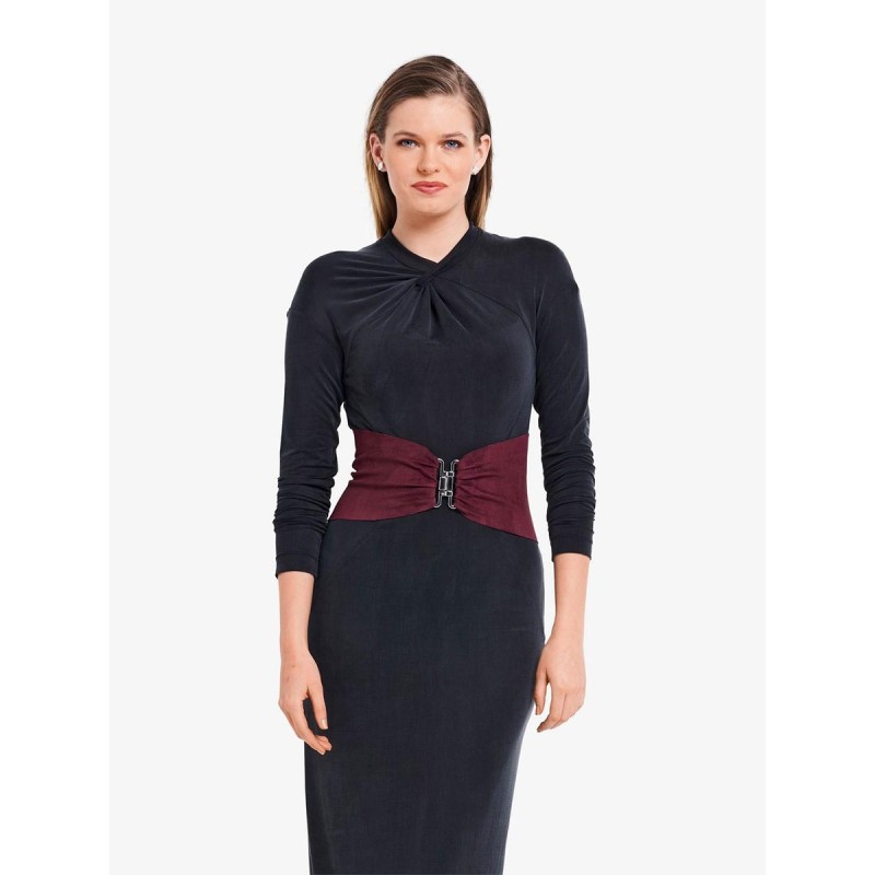 Pattern Wide leather belt...