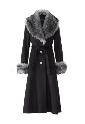 Pattern Coat with shawl fur collar (Burda 2/2018, pattern number 6387 A)