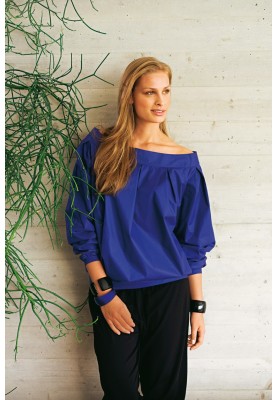 Pattern Balloon-shaped blouse with Carmen neckline (Burda 7/2010, pattern number 133)