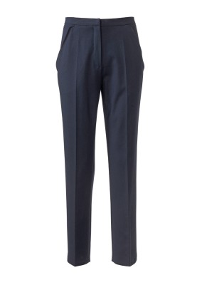 Pattern Pants of a classic cut with side pockets and arrow pleats (Burda 8/2020, pattern number 105)