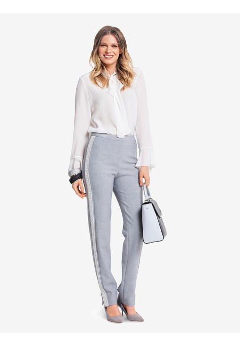 Pattern Tapered trousers with satin stripes (Burda 2/2018, pattern number 6377 B)