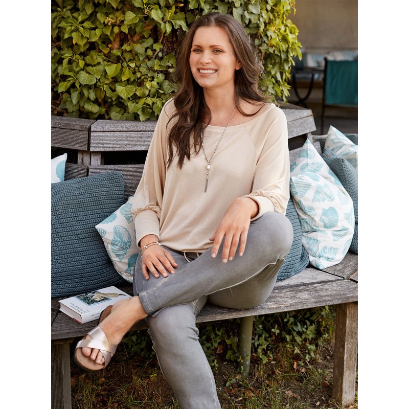 Pattern Pullover with wide...