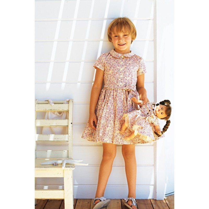 Pattern Dress with round...