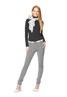 Pattern Pants with a narrow cut in denim style (Burda 2/2014, pattern number 6855 A)