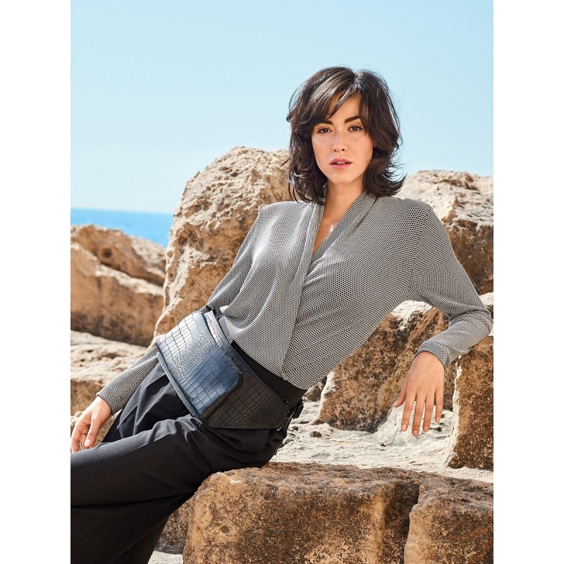 Pattern Pullover with solid...