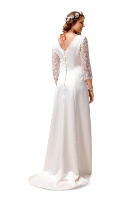 Pattern Wedding dress of a flared cut with lace sleeves (Burda 2/2015, pattern number 6711 B)