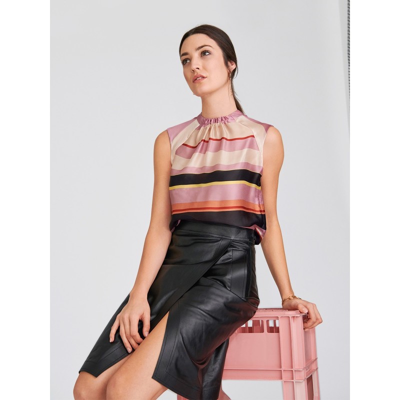 Выкройка Топ со скошенными...