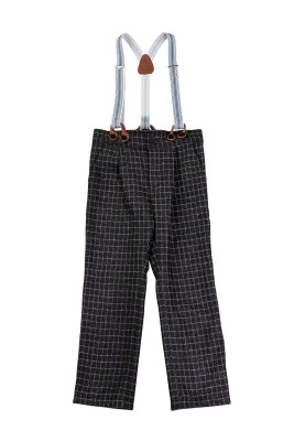 Pattern Pants of a classic cut with suspenders (Burda 10/2019, pattern number 130)