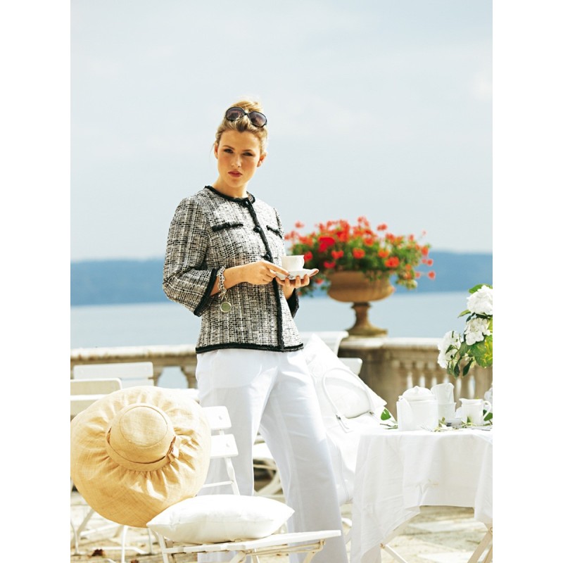 Pattern Boucle jacket in...