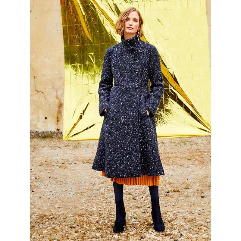 Pattern Cut-off coat with...