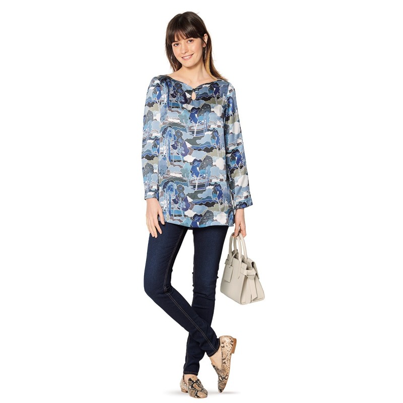 Pattern Blouse of straight...