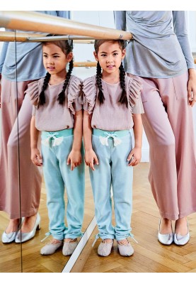 Pattern Knitted trousers with an elastic waistband (Burda 3/2019, pattern number 130)