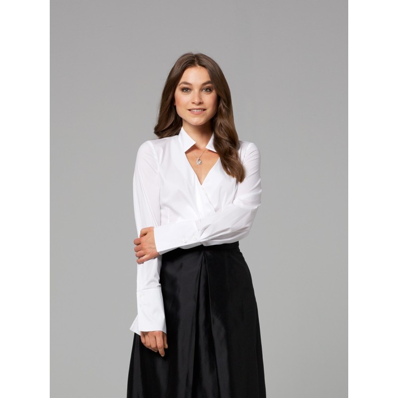 Pattern Slim fit blouse...