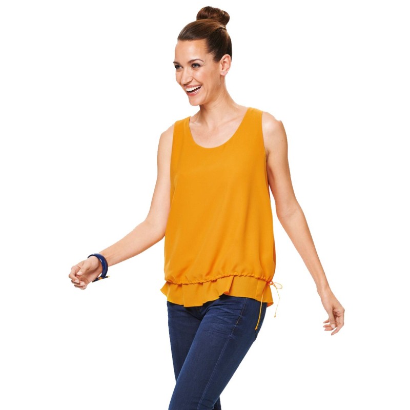 Pattern Free-cut top with...