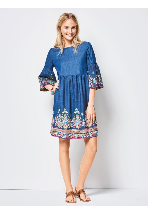 Pattern Dress with high waist and gathered skirt (Burda 1/2018, pattern number 6401 A)