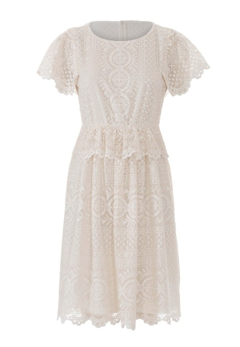 Pattern Lace dress with winged sleeves (Burda 4/2018, pattern number 107)