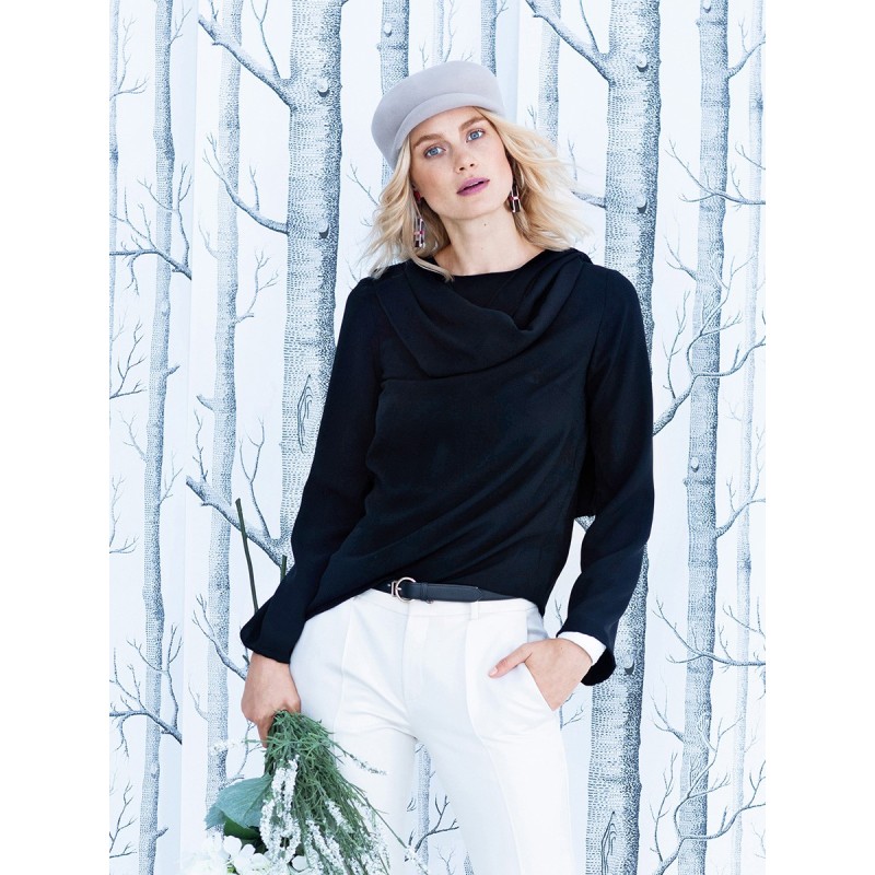 Pattern Straight cut blouse...