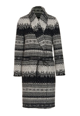 Pattern Coat in Norwegian style (Burda 10/2011, pattern number 108)