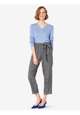 Pattern Pants of a narrowed cut with an elastic waistband (Burda 2/2019, pattern number 6298 A)