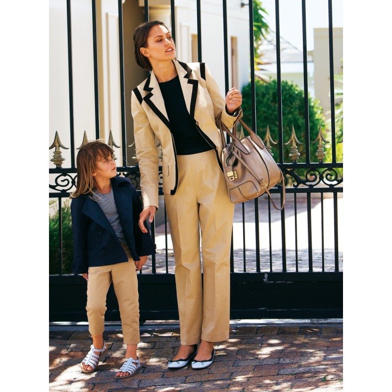 Pattern Pants of a classic...