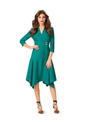 Pattern Dress with a smell effect and asymmetric lower edge (Burda 2/2016, pattern number 6574 B)