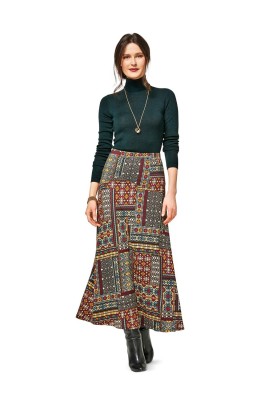 Pattern Skirt of a flared silhouette on a shaped yoke (Burda 2/2017, pattern number 6468 B)