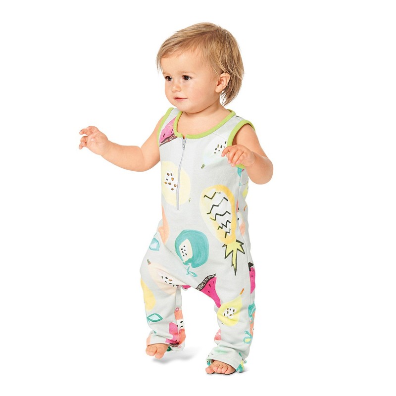 Pattern Knitted overalls...