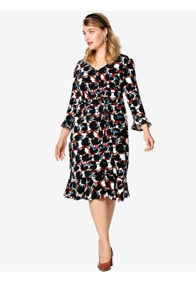 Pattern V-neck shirt dress without collar (Burda 1/2020, pattern number 6215 A)