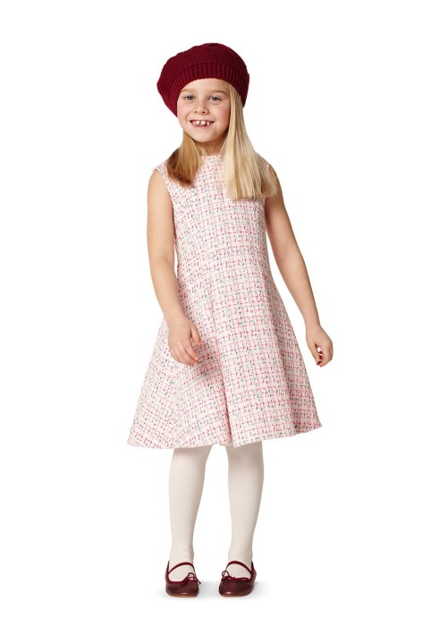 Pattern Dress in a fitted silhouette with opposite pleats (Burda 2/2014, pattern number 9431 A)