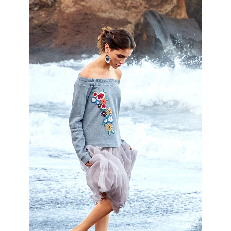 Pattern Raglan pullover...