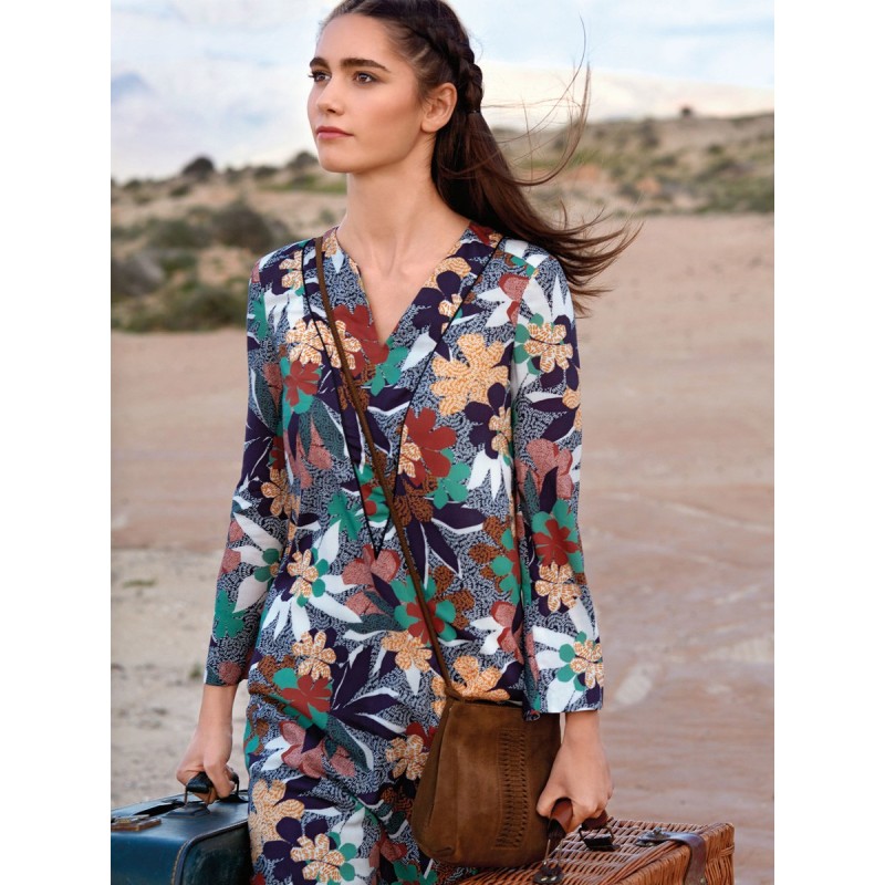 Pattern A-line dress with...