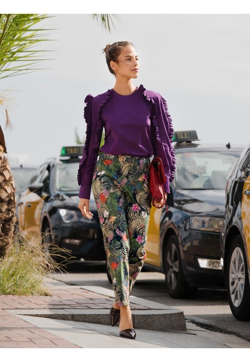 Pattern Pants of a tapered cut with a belt (Burda 3/2019, pattern number 105)