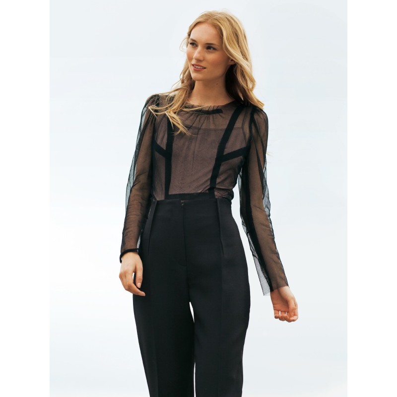 Pattern Tulle blouse of a...