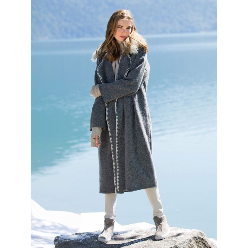 Pattern Straight-cut coat...