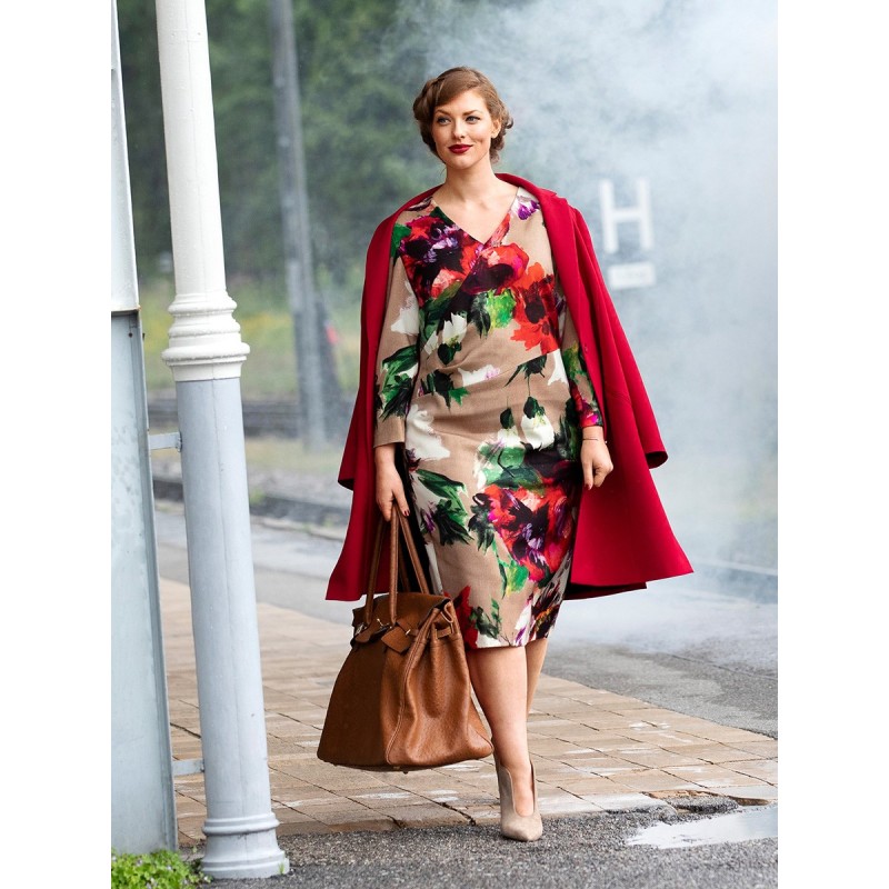 Pattern Dress with relief...